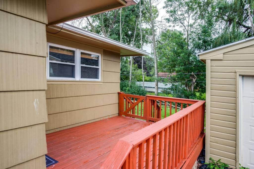 Appartement {Quiet Suburban Ranch Hot Tub} Mins Arpt/Rit/Dwnt à Rochester Extérieur photo